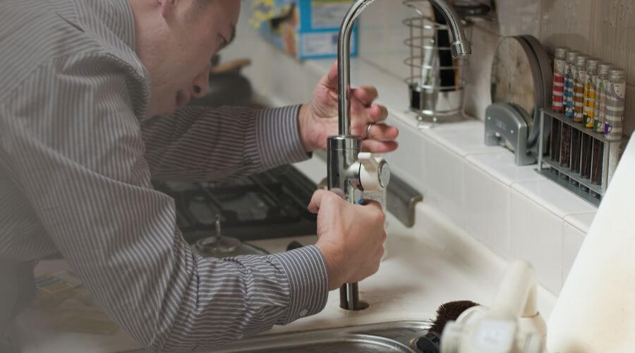 Professional bathroom faucet installation in Hopewell, OH